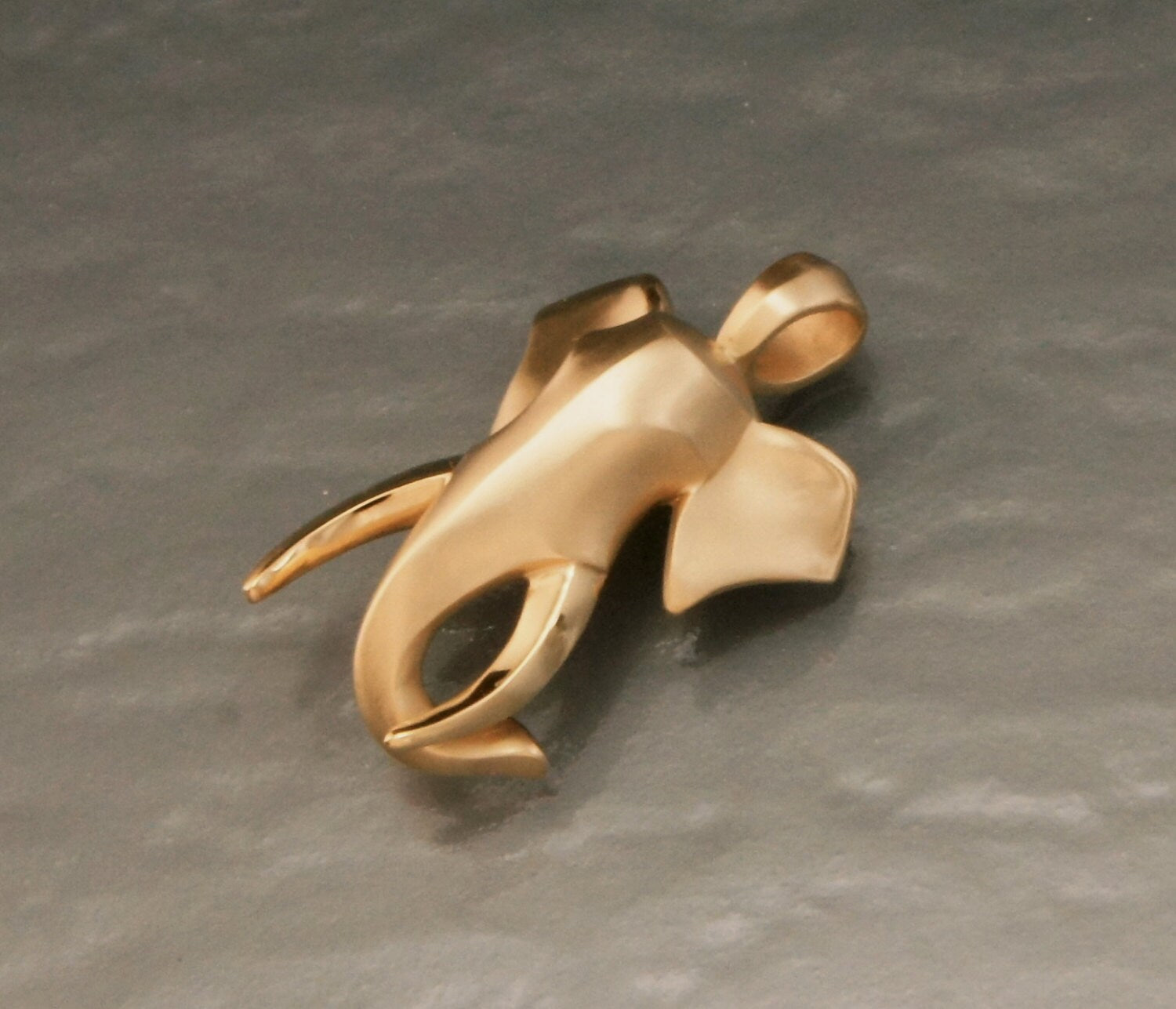 bull elephant 14K