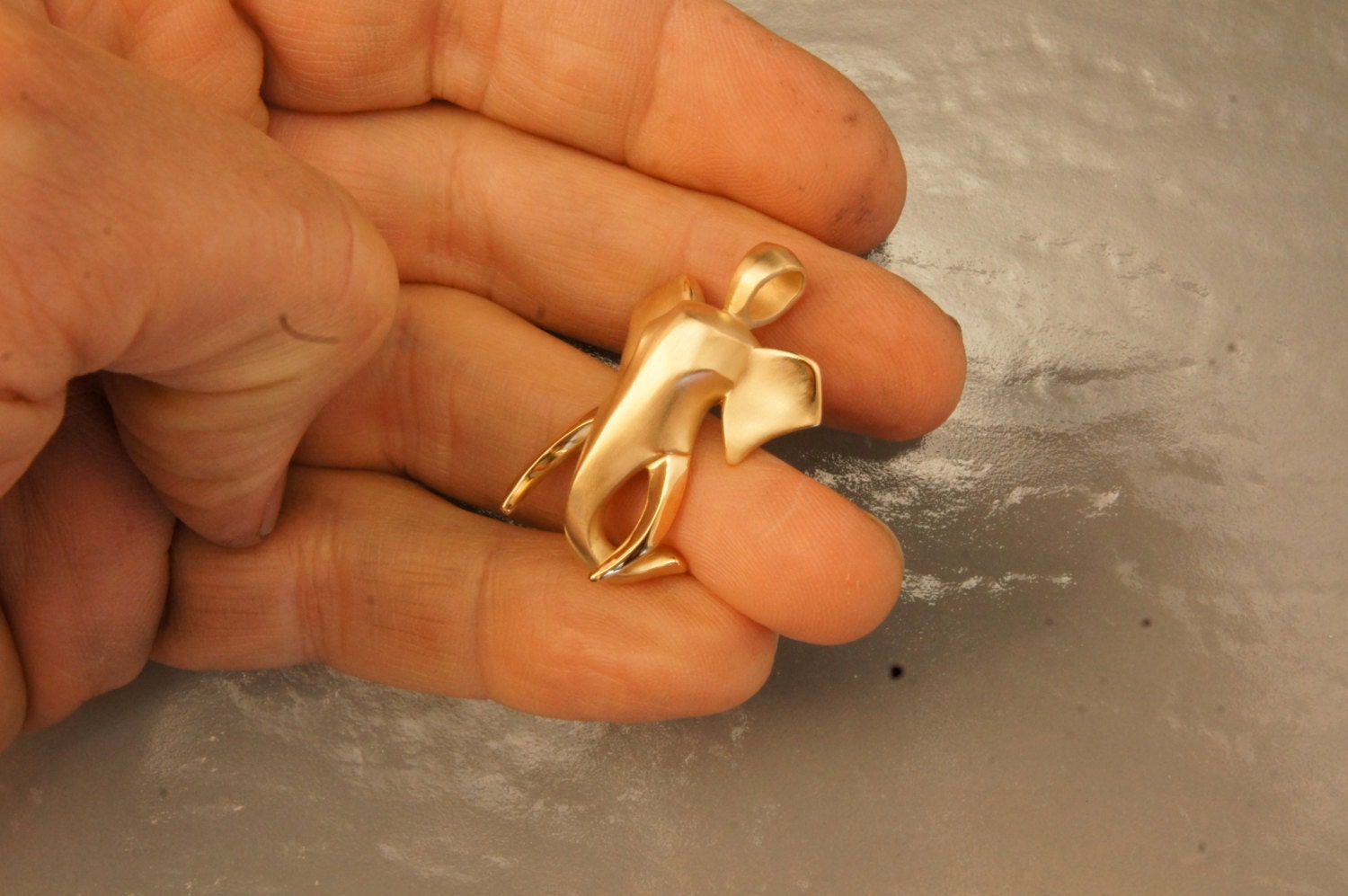 bull elephant 14K