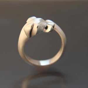 hound  ring . silver