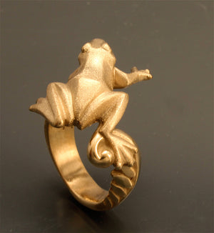 frog ring  bronze