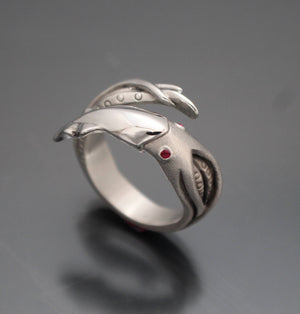 squid ring  silver with gem eyes