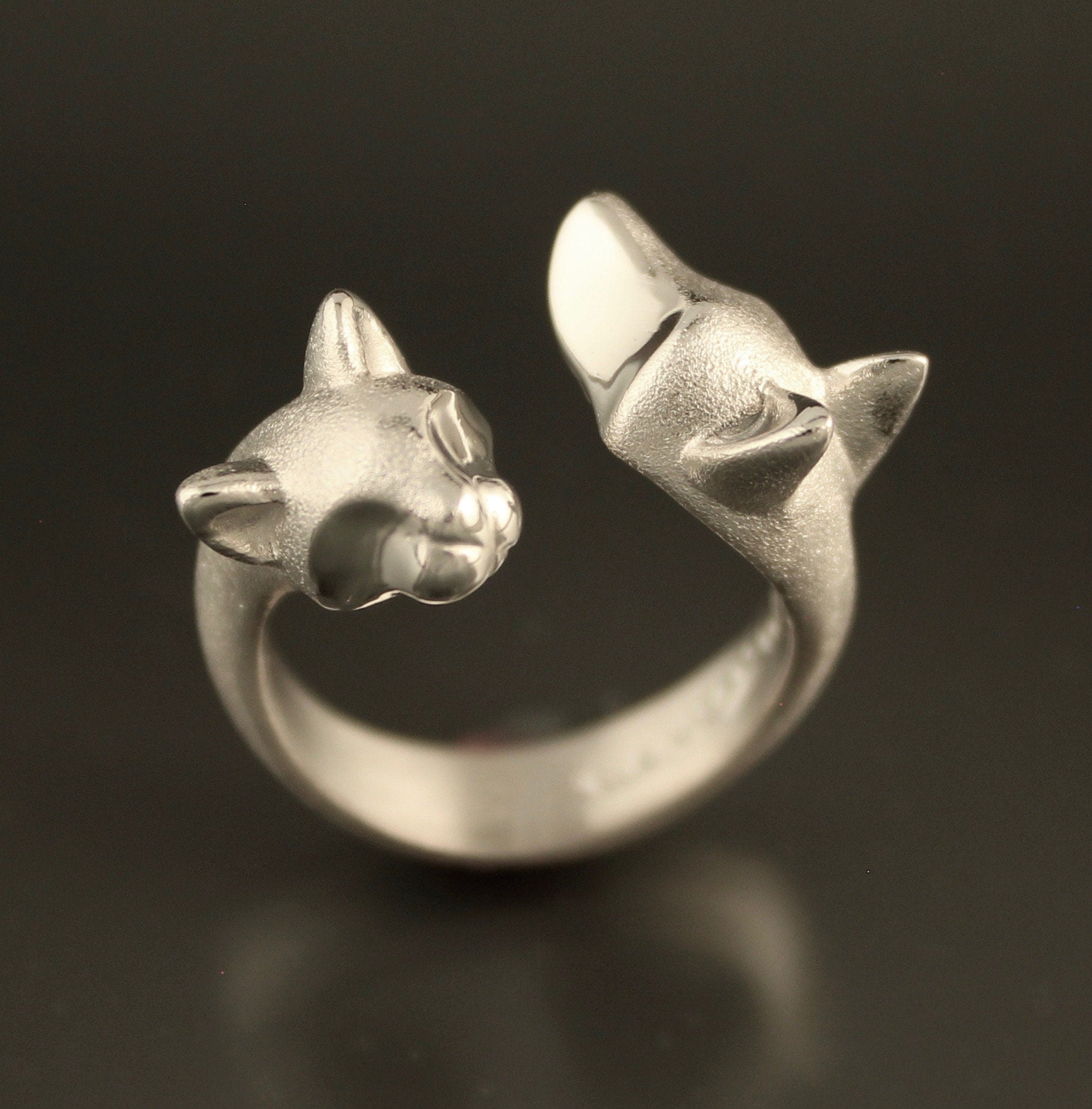 cat and dog ring. silver