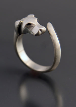 hound  ring . silver