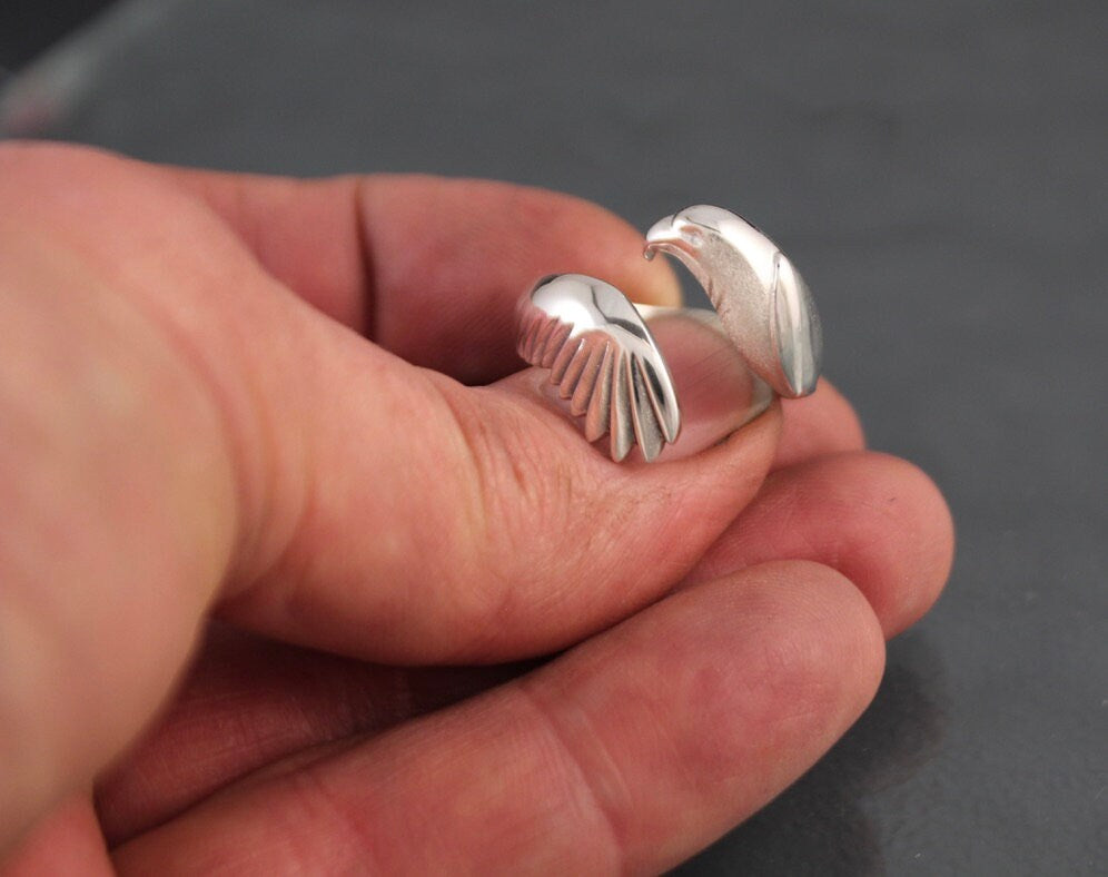 buzzard hawk.  ring,  silver