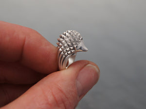 hedgehog ring  silver