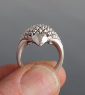 hedgehog ring  silver