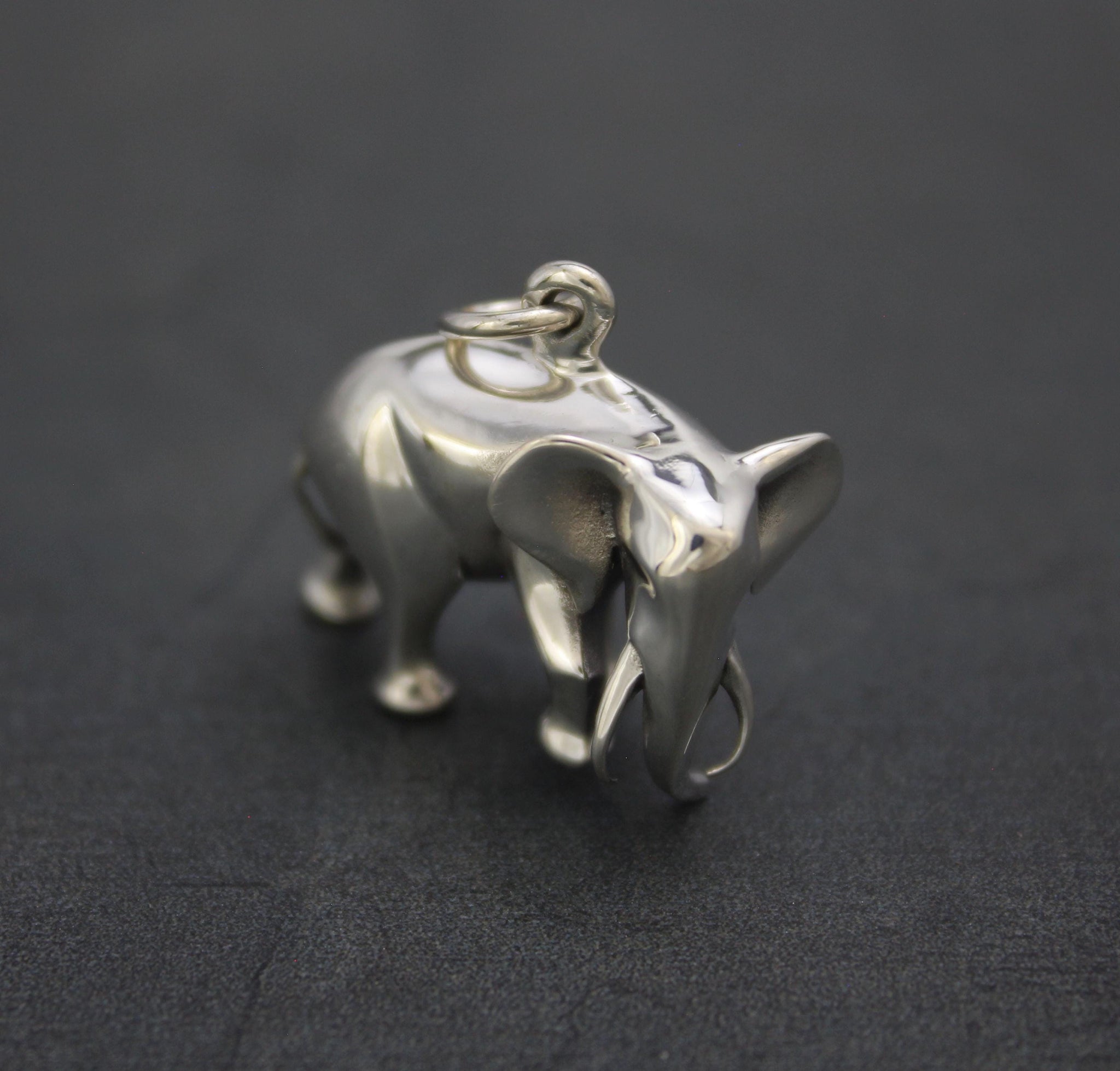 elephant charm / pendant silver