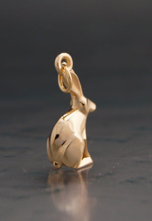 jack rabbit  pendant ,14 kt gold