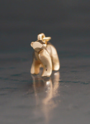14 k polar bear pendant