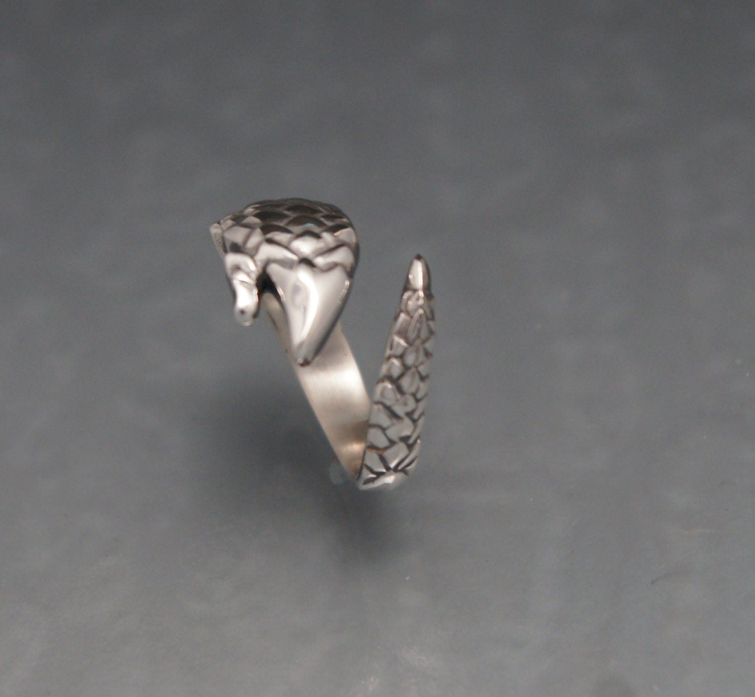 pangolin ring,  silver