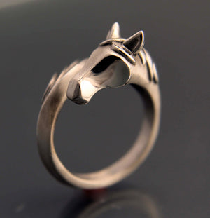 silver horse ring
