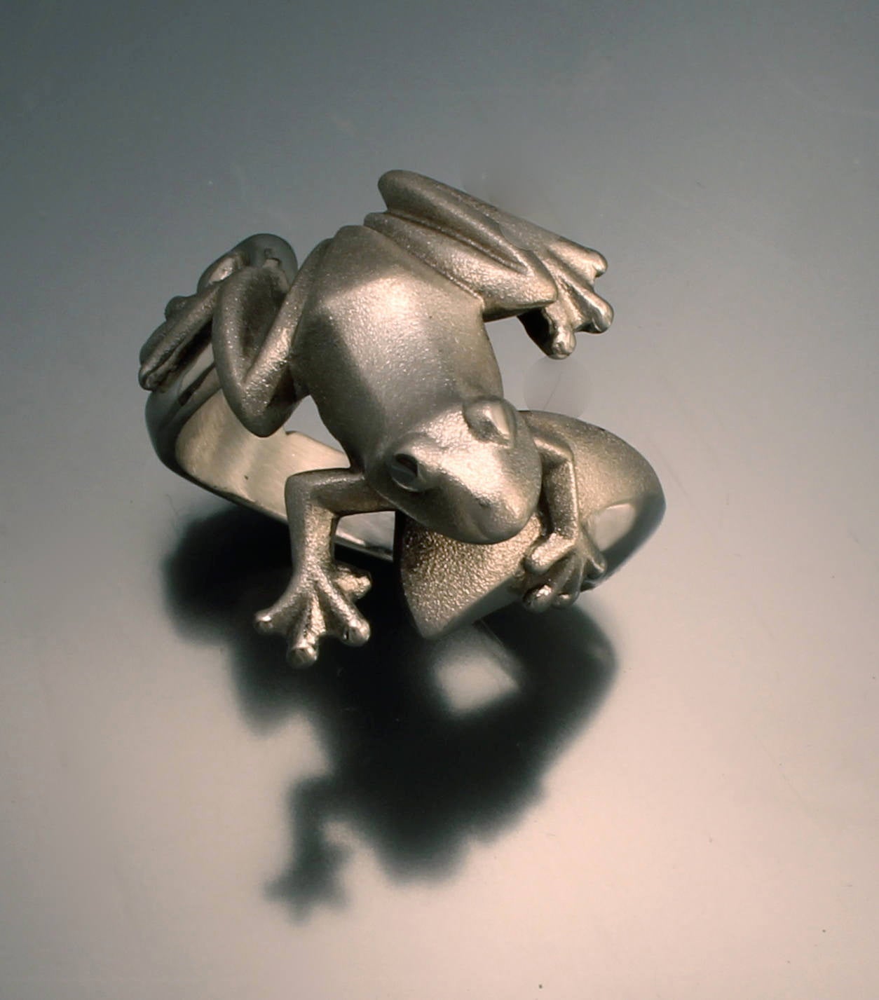 Silver hotsell frog ring