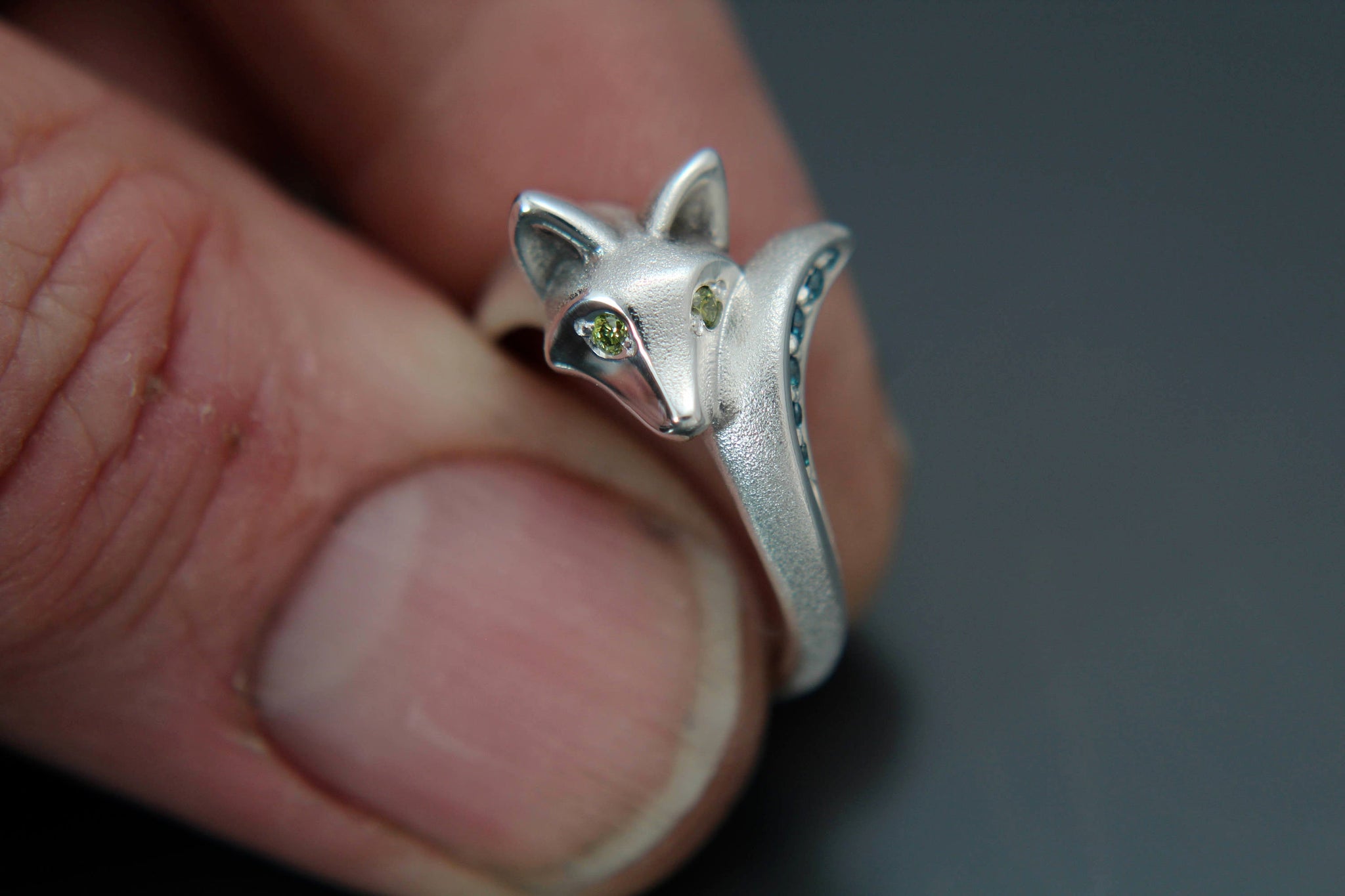 baby fox silver ring with diamond tail