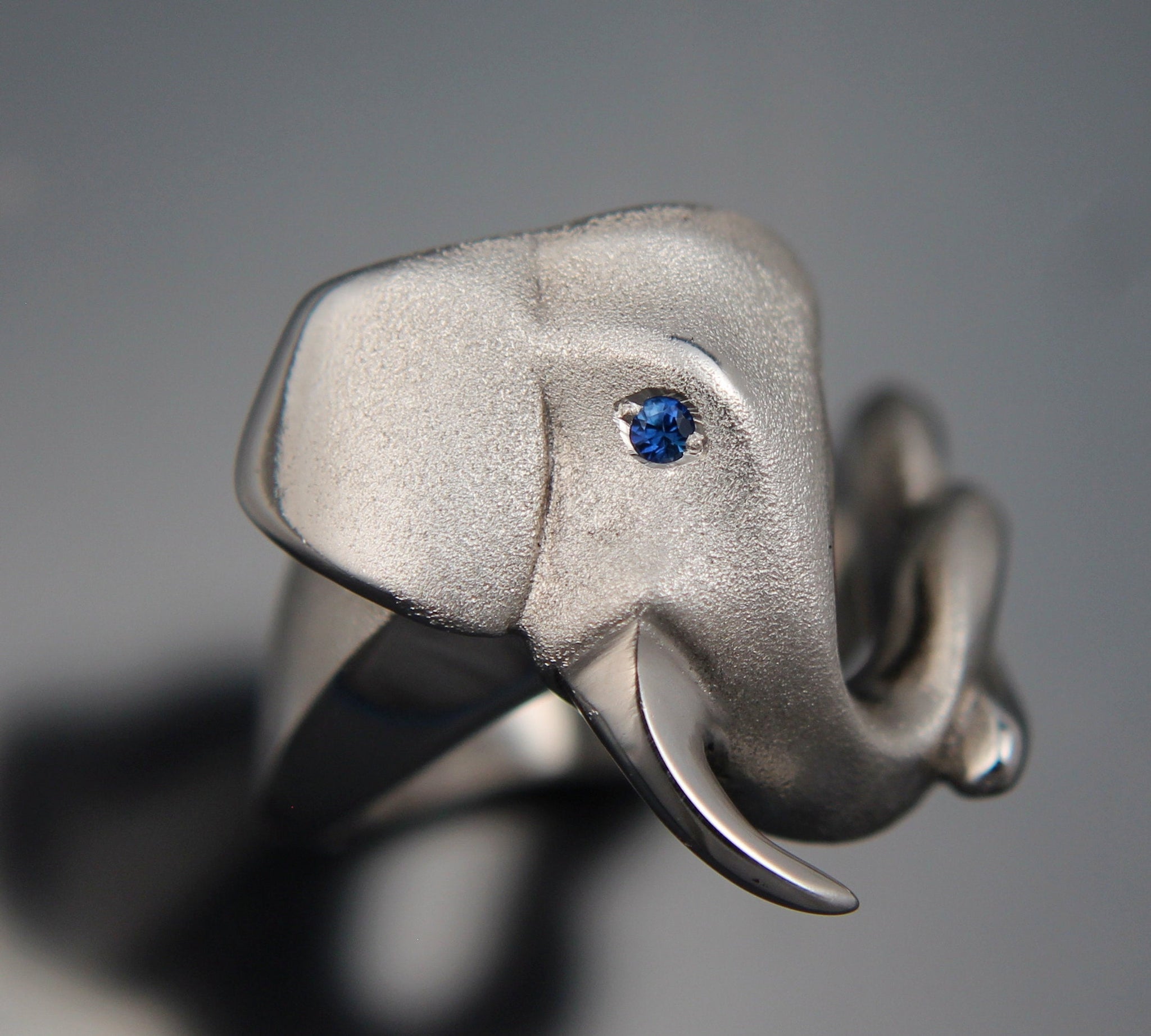elephant silver ring with gemstone eyes