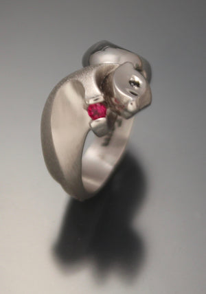 silver otter ring with garnet gemstone
