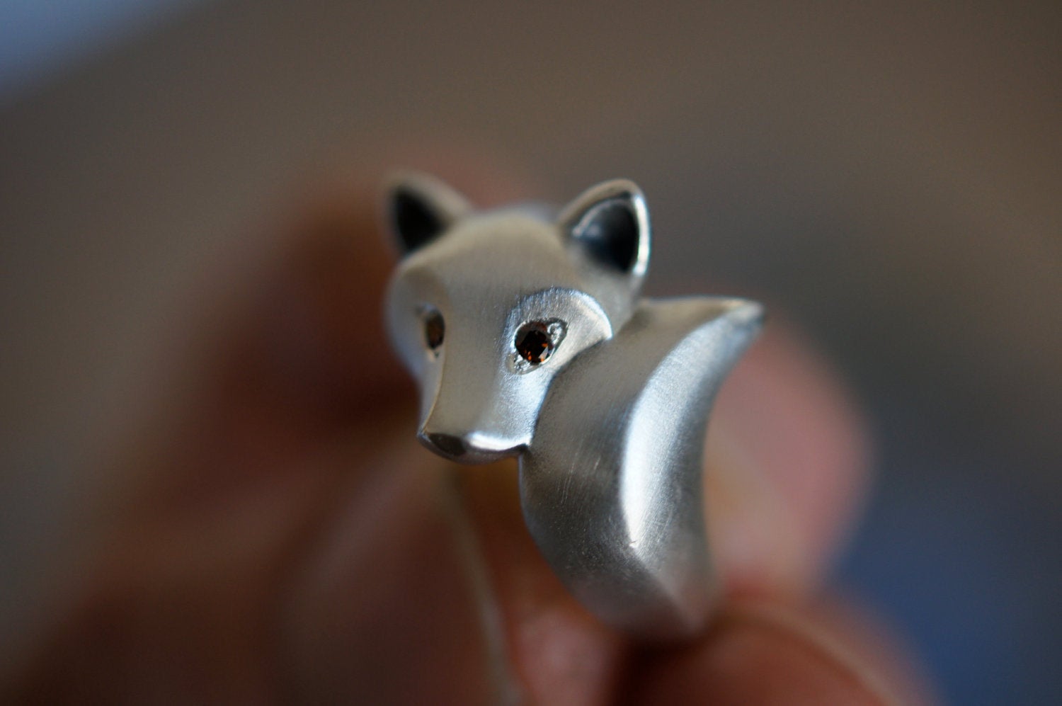 Silver Shiba Inu ring with diamond eyes