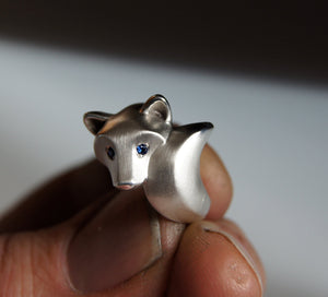 Shiba Inu silver ring, with gemstone eyes