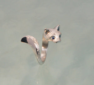 forest cat silver ring, hand engraved furry, with gemstone eyes
