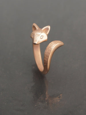 14 kt. gold furry baby fox ring with diamond eyes